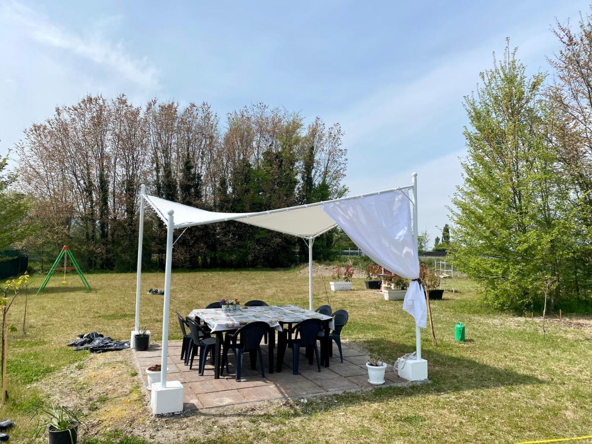 Gold Oasi - Business Solution Ferrara Exterior foto